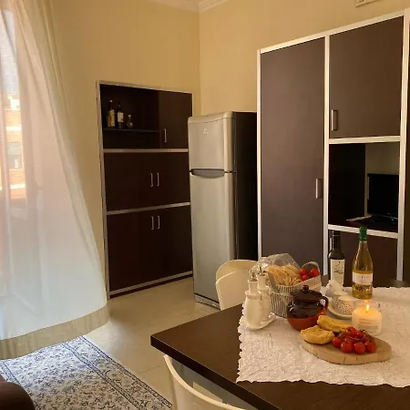 Palazzo Mongio Suites And Apartments Gallipoli Exterior photo