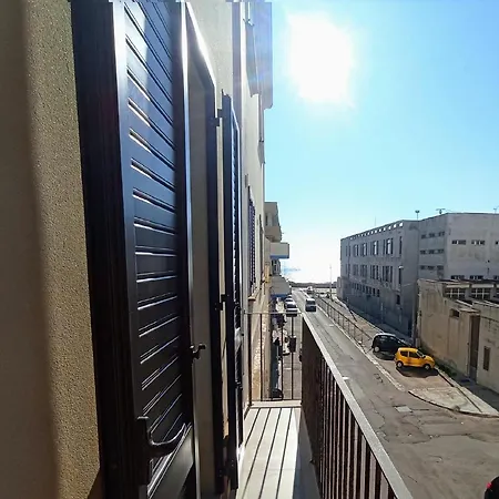 Palazzo Mongio Suites And Apartments Gallipoli Exterior photo